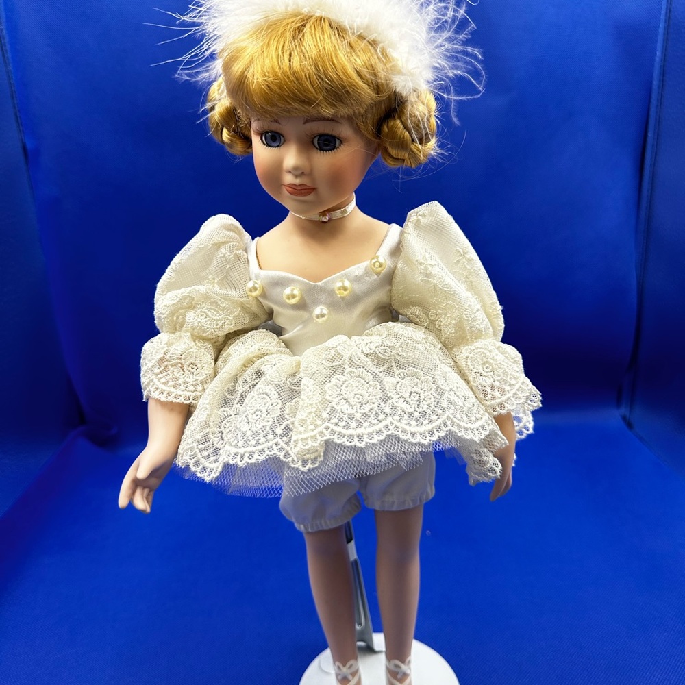 Alberon Ballerina Doll